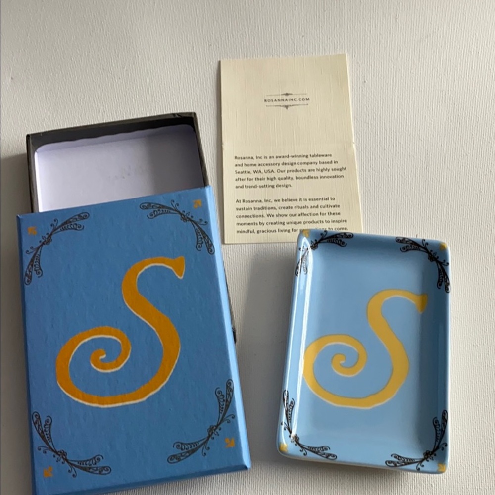 Small “S” trinket Tray